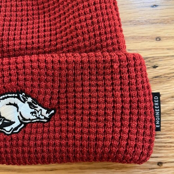 Arkansas Razorbacks Nike 2024 Sideline Terra Cuffed Knit Hat - Cardinal OSFM - Picture 3 of 4